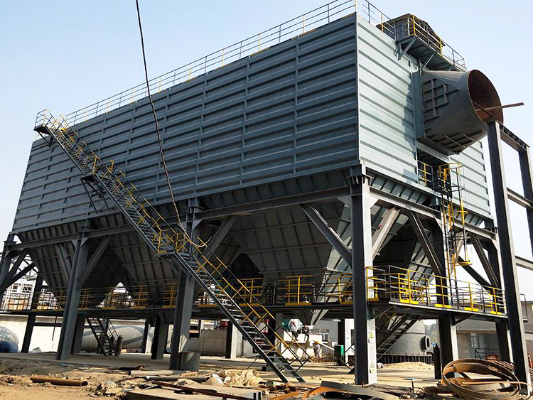 大型反吹風(fēng)布袋除塵器